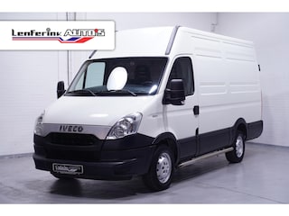 Iveco Daily 35S11 L2H2 APK 09-2025, Trekhaak 3500 kg Laadruimte Pakket, Ideaal voor camper ombouw, 3-Zits