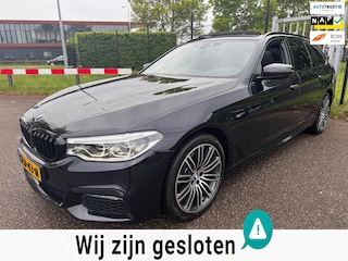 BMW 5-serie Touring 540i xDrive High Exe M-Sport Panodak Trekhaak Dealeronderh