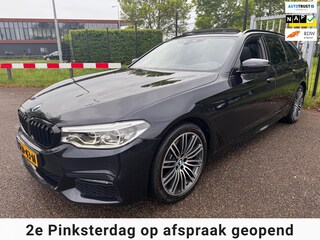 BMW 5-serie Touring 540i xDrive High Exe M-Sport Panodak Trekhaak Dealeronderh