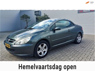 Peugeot 307 CC 1.6-16V met nieuwe apk tot 5-2-26 ,cruise control, airco,16 inch lm velgen, metallic lak