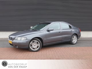 Volvo S60 2.0T Edition | Clima | Cruise | Leder |