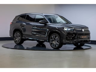 Volkswagen Tayron 1.5 eHybrid R-Line Edition | Black Style | Trekhaak | Panoramadak | 20 inch |