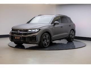 Volkswagen Touareg 3.0 TSi eHybrid 4MOTION R Edition | Trekhaak | Fabr garantie t/m 28/11/2028 |