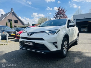 Toyota RAV4 2.5 Hybrid Style Camera / PDC / LM / Led / Trekhaak / Key-less