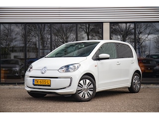 Volkswagen Up 82pk 5D | PDC | 15" | Stoelverw. | Cruise | Voorruitverw.