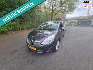 Opel Meriva 1.4 Turbo Cosmo NETTE AUTO RIJDT EN SCHAKELT TOP