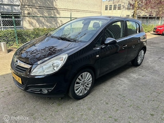 Opel Corsa 1.2-16V 5-deurs / Airco / LM / nieuwe apk 4-26