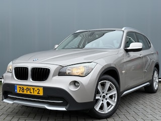 BMW X1 BJR 2011 sDrive18d 143PK Executive AIRCO ECC / LM VELGEN / CRUISE CONTROLL VOLLEDIG DEALER ONDERHOUDEN !!