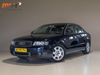 Audi A4 Limousine 1.8 Turbo MT / 163pk / Schuifdak / Automatische klimaatregeling /