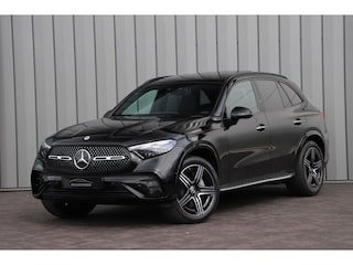 Mercedes-Benz GLC 300 AMG 4-Matic | 258PK | Luchtvering | Achterasbesturing | Massage | Head-up | Keyles-go | Burmester | Sfeerverlichting | Pano | Digital-light | 2023.