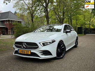 Mercedes-Benz A-klasse 200D AMG Night Pano Sfeer Camera 1e Eig Nwst