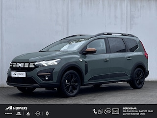 Dacia Jogger 1.6 Hybrid 140 Extreme 7p. / Zeven persoons / Trekgewicht 750 kg / Achteruitrijcamera / Navigatie via Apple Carplay Android / All Season banden 16" LM wielen /