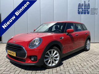 Mini Clubman 1.5 Cooper 136 pk Business Edition Navigatie DAB Carplay Clima + Cruise Control 17 Inch Velgen Parkeersensoren Alarm 1e Eigenaar NL Auto