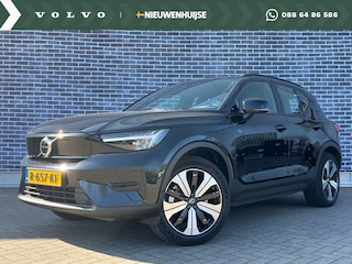 Volvo XC40 Recharge Core 70 kWh | Trekhaak | Verwarmde voorstoel / stuurwiel | Achteruitrijcamera | All-season banden |
