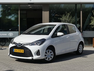 Toyota Yaris 1.3 VVT-i Now | 5 Deurs