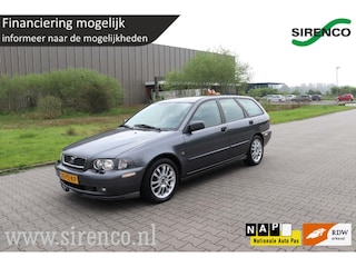 Volvo V40 2.0 T Europa Prestige inruilkoopje trekhaak stoelverwarming deels leder climate&cruise control