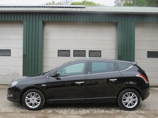 Lancia Delta 1.4 M.AIR ORO