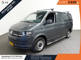 Volkswagen Transporter 2.0 TDI L1H1 Airco Cruise control Trekhaak Parkeersensoren 3-zits Sidebars bullbar Euro6