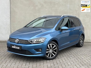 Volkswagen Golf Sportsvan 1.4 TSI Highline Xenon 17' Massage
