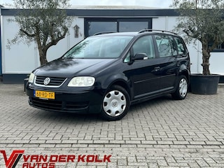 Volkswagen Touran 1.6-16V FSI Athene 7 Persoons Cruise Airco Trekhaak