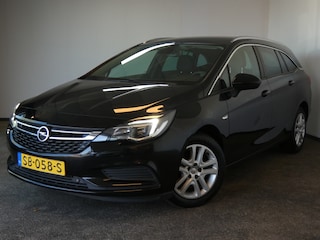 Opel Astra Sports Tourer 1.4 Business+