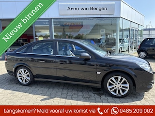 Opel Vectra GTS 1.8-16V Executive, leder, climatronic, cruisecontrol, trekhaak, nieuwe APK.