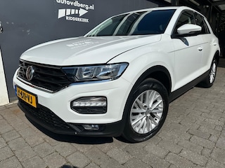 Volkswagen T-Roc 1.0 TSI Style PDC | Carplay | Stoelverwarming | garantie