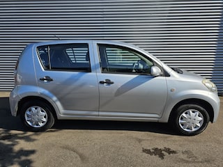 Daihatsu Sirion 2 1.0-12V Trend Nieuwe koppeling
