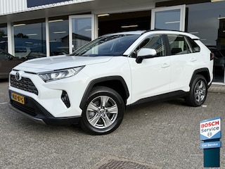 Toyota RAV4 2.5 Hybrid AWD Dynamic | LED | Keyless | Adapt. Cruise | Stuur- en stoelverwarming | Camera | Apple Carplay | Trekhaak
