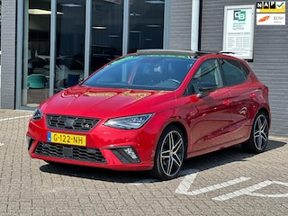 Seat Ibiza 1.0 TSI FR Business Intense/LED/CAMERA/APP-CONNECT/PANO/NL-AUTO NAP!!