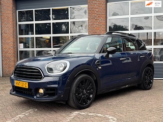 Mini Countryman 1.5 Cooper Business Edition, Navi, cruise, Sportleder,stoelverw. PDC, Airco, 18 inch