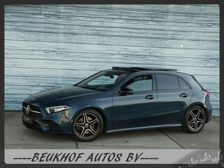 Mercedes-Benz A-klasse 220 4MATIC Premium Pano Leer Nav Cam