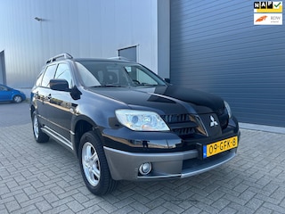 Mitsubishi Outlander Sport 2.0i Travel CLIMA NAP 1EIG 2008