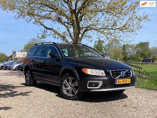 Volvo XC70 2.0 D3 FWD Momentum | Goed onderh. + Leder + Cruise + Clima nu € 4.975,-!!!