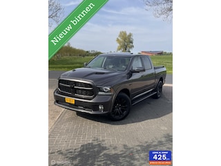 Dodge Ram 1500 4X4 5.7 V8 4x4 Quad Cab 6'4 Sport