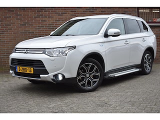 Mitsubishi Outlander 2.0 PHEV Executive Edition X-Line '14 Navi Clima Cruise Inruil mogelijk