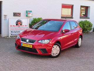 Seat Ibiza 1.0 EcoTSI 95pk Style Business Intense/ Camera achter/ Parkeersensoren V+A/ Apple Carplay/ Navigatie/ Cruise control/ 1 Eigenaar/ Origineel NL/ NAP