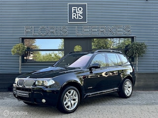 BMW X3 xDrive25i | Youngtimer | M Sport | Pano Dak | Leer