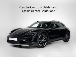 Porsche Taycan 4