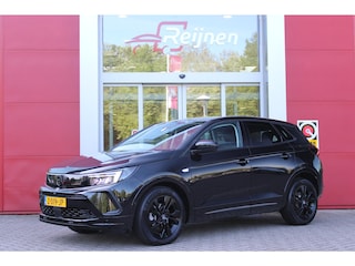 Opel Grandland 1.2 Turbo 136PK AUTOMAAT Hybrid GS | BLACK PACK | STOEL/STUUR VERWARMING | NAVIGATIE | APPLE CARPLAY/ANDROID AUTO | DODEHOEK DETECTIE | 18" LICHTMETALEN VELGEN | DAB+ RADIO | PARKEERSENSOREN VOOR + ACHTER | ADAPTIVE CRUISE CONTROL | ACHTERUITRIJ CAMERA |