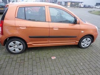 Kia Picanto 1.0 Bling/airco/distri verv
