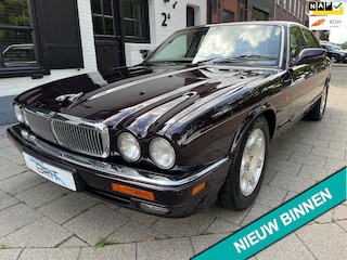 Jaguar XJ 3.2, Automaat, Yongtimer, Hele nette staat.