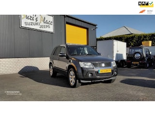 Suzuki Grand Vitara 2.4 High Executive