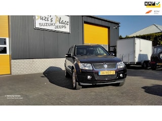 Suzuki Grand Vitara 2.4 High Executive