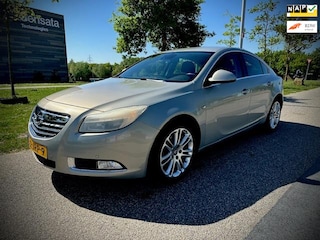 Opel Insignia 1.8 Business