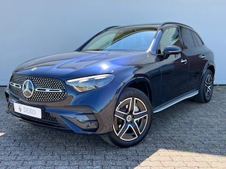 Mercedes-Benz GLC 300 e 4-MATIC PHEV, AMG line, Bijzonder compleet!!