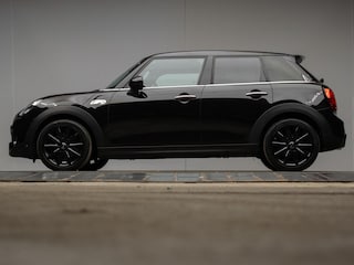 Mini Mini 2.0 Sport (PANORAMADAK,NAVI,HARMAN/KARDON,PDC,LED,STOELVERWARMING,DAB,SPORTSTOELEN,LM VELGEN,NETTE STAAT)