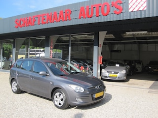 Hyundai i30 CW 1.4i Blue Dynamic apk 12-04-2026