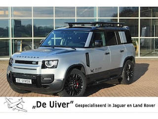 Land Rover Defender D240 110 S 7 Seater incl. Btw / BPM geel kenteken
