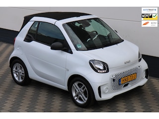 Smart Fortwo Cabrio Comfort 18 kWh Carplay Cruise BTW !!
